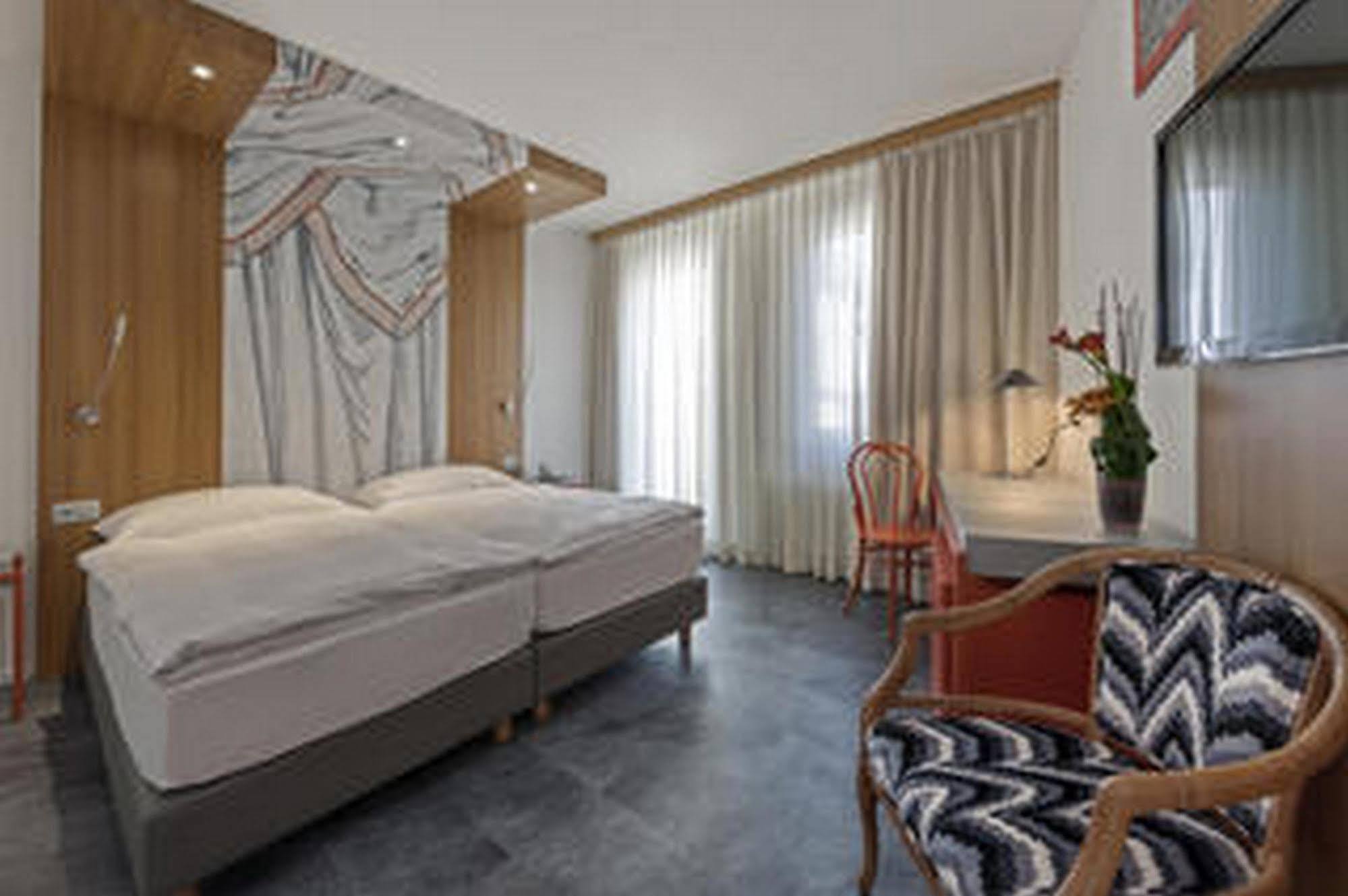 Albergo Carcani By Ketty & Tommy Ascona Luaran gambar